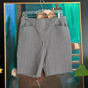 Hilary Radley Monochrome Geometric Bermudas